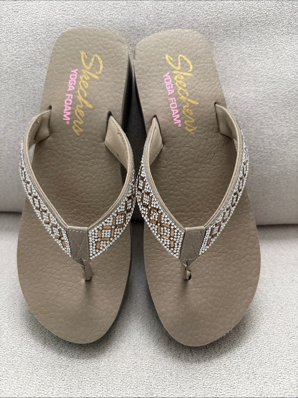 Skechers Taupe Beaded Yoga Foam Thong Sandals